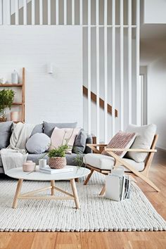 Gorgeous 90+ Chic and Stylish Scandinavian Living Room Designs Ideas https://livinking.com/2017/06/13/90-chic-stylish-scandinavian-living-room-designs-ideas/ Inspiration, Minimalism, Pastel, Modern