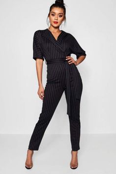 SALE ref 375 DOLLY /& DELICIOUS FLORAL PRINT JUMPSUIT BLACK NEW