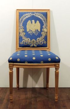 oval office chair desk the oval office chair hammacher schlemmer dorm room essentials in 2018 pinterest chair chair without wheels and furniture oval office chair desk the oval office chair hammacher schlemmer dorm room essentials in 2018 pinterest chair chair without wheels and furniture