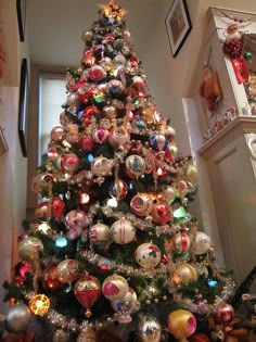 blue spruce is the only type of christmas tree in our home my favorite christmas tree and vintage ornaments the perfect christmas - Christmas Tree Decorated With Vintage Ornaments blue spruce is the only type of christmas tree in our home my favorite christmas tree and vintage ornaments the perfect christmas - Christmas Tree Decorated With Vintage Ornaments