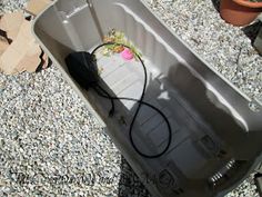 SIDCO Hanging Metal Bird Bath Water Bowl Feeding Bowl Garden Decoration Balcony
