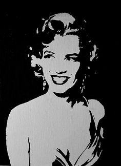 Andy warhol marilyn essay