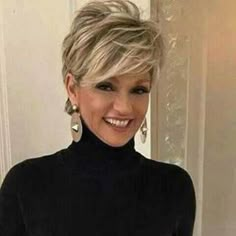 20 Long Pixie Haircuts You Should See Long Pixie Hairstyles, Easy Hairstyles, Modern Hairstyles, Girl Hairstyles, Casual Hairstyles, Medium Hairstyles, Latest Hairstyles