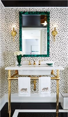 55 Black And White Wallpaper Ideas Black And White Wallpaper White Wallpaper Wallpaper