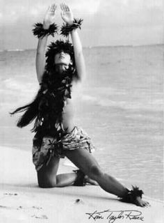New Kim Taylor Reece /"Uliuli/" 8 X 10 Double Matted Hawaiian Hula Print