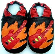 NIB Disney Minnie Mouse Crib Shoes STRIDE RITE Red White Dots 0-3m 3-6m 6-12m
