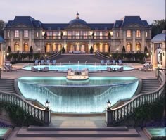 400 Luxury Mansions Ideas Mansions Beautiful Homes Luxury Homes