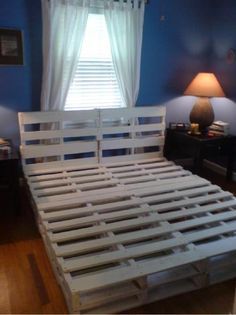 Twin Bed Made Completely From One Full Size Pallet Twin Bed Made Completely From One Full Size Pallet