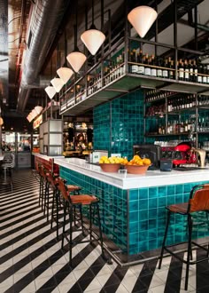 https://i.pinimg.com/236x/10/73/8a/10738a9a332d2e8d5faac9af003ab59b--cafe-bar-cafe-restaurant.jpg