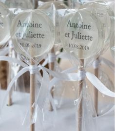 /Étiquettes en papier utilisation dune /étiquette blanche /étiquette de prix pour bijoux #1 cadeau de faveur de mariage pour /étiquettes /à desserts 100 pi/èces de forme ronde fabriqu/ées /à la main