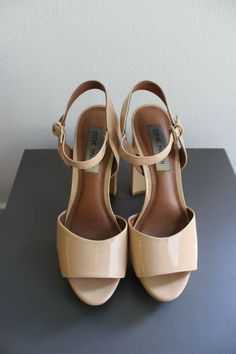 louboutin altariva beige louboutin altariva beige