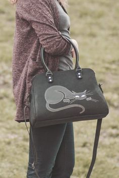Dinosaur Walking The Flowers Womens Leather Handbag Shoulder Bag Satchel Handbags Leather Tote Purse Women Handle Handbags