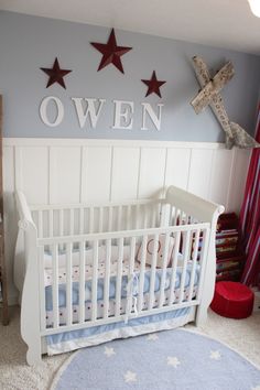 WITH WOODEN PEGS .NURSERY KIDS ROOM BABYSHOWER GIFTS 3 m PINK BABYGRO BUNTING