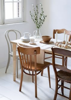 Mismatched Dining Chairs pretty mis-matched chairs. antique, not mass produced. 13 new Mismatched Dining Chairs pretty mis-matched chairs. antique, not mass produced. 13 new