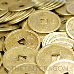 11 Ideas De Fortuna Fortuna Monedas De Oro Montones De Dinero