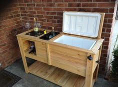 12 Diy Wooden Pallet Cooler Design Tables Pinterest Cooler System