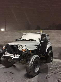 15 Best Electric Truck Winch Images Atv Suv First Snow Here In Tn Thus The Obligatory Jeep Photo Op