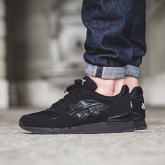 asics atlantis black asics atlantis black