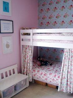 63 Best Bunk Bed Curtains Images On Pinterest Futura Casa Quarto Ikea Bunk Painted White Room Overall Too Fl For Me But The Curtains On