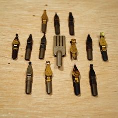 picture Old Style Calligraphy Pens calligraphy pens vintage ink bottles