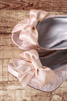 93 Best Bling Wedding Shoes Images In 2020 Bling Wedding Shoes