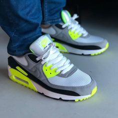 Add the @Nike Womens Air Max 1 Ultra Essential Trainer Add the @Nike Womens Air Max 1 Ultra Essential Trainer