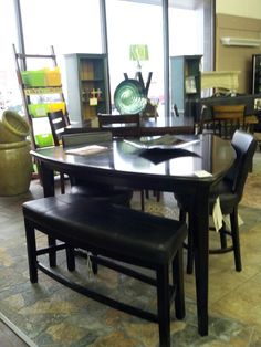 choose a triangle dining table for your dining room - homes choose a triangle dining table for your dining room - homes