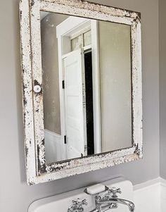 modern bathroom mirror design futuristic 21 bathroom mirror ideas to inspire your home refresh 409 best images in 2018 modern bathroom modern bathroom mirror design futuristic 21 bathroom mirror ideas to inspire your home refresh 409 best images in 2018 modern bathroom