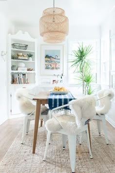 Beachy Meets Boho In This California Home