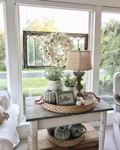 57 Great Living Room End Table Decor Images Autumnal Pumpkin End Table Display Decorations Side Decor Living Room