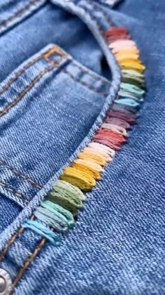 Denim Embroidery, Sewing Embroidery Designs, Hand Embroidery Stitches, Embroidered Clothes, Sewing Patterns, Diy Embroidered Jeans