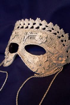 Bright Creations Blank DIY Masquerade Craft Cat Masks for Halloween 24 Count