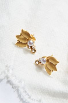 18K Gold Plated Ruby Red Heart Wave shape LOVE Letter Charm With Pearl Tassel Dangle Earrings