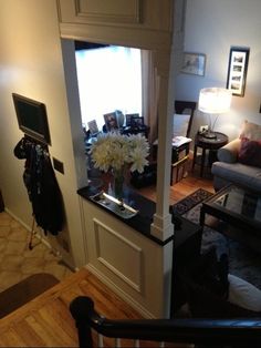 Front Door Opens Into Dining Area Front Door Opens Into Dining Area