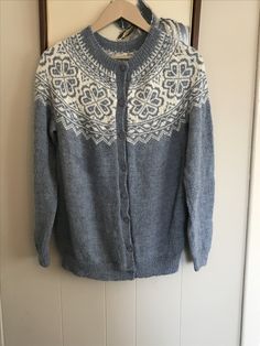 Maryjakka Mary's jacket pattern by Marianne J. Bjerkman Maryjakka Mary's jacket pattern by Marianne J. Bjerkman