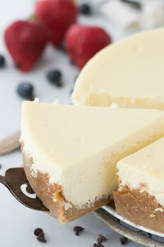 A perfect classic cheesecake recipe with a graham cracker crust! If you like cheesecake, this is the best homemade classic cheesecake!