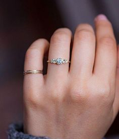 Wellingsale Ladies 14k Yellow OR White Gold Solid 3mm COMFORT FIT Milgrain Traditional Wedding Band Ring