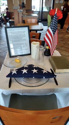 table fallen soldier memorial soldiers veterans missing man military chick fil toy celebration description setting empty pray patrons remind giving