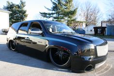 103 Best Bagged Trucks Images Camiones Suspensión De Bolsa Slammed All Black Tahoe Jake R Bagged Trucks