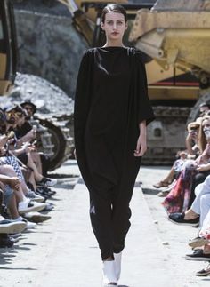 11 Best dystopian catwalk images | Catwalk, Fashion, Fashion 11 Best dystopian catwalk images | Catwalk, Fashion, Fashion