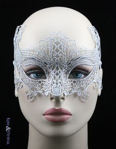 Charli XCX Fringe Card Face and Fancy Dress Mask Celebrity Mask