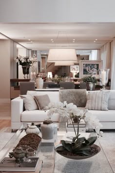Themeless Thursday With Lots Of Gorgeous Rooms In 2018 Living Room O Rosa Ă© Uma Grande TendĂȘncia Para Design Em 2018 E Fica Linda Se Combinado Com Espelhos Vidro