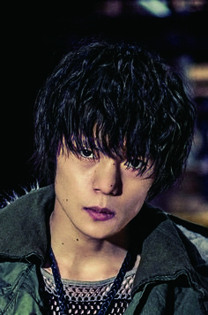 91 件のおすすめ画像(ボード「窪田正孝 HIGH\u0026LOW スモーキー