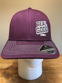 Colorado Rainbow Trucker Hat Vintage 80s Style Cap SnapBack Vacation Party Pride