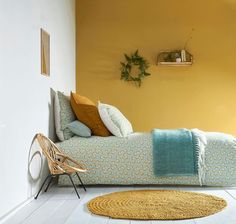 14 Images Formidables De Chambre Ocre Colors Bedrooms Et Hobby