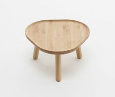 japanische minimalistische möbel schlafzimmer gabriella gustafson taf soft triangle side table sessel japanische möbel minimalistische japan die 1389 besten bilder von tables desks consoles in 2018 desk japanische minimalistische möbel schlafzimmer gabriella gustafson taf soft triangle side table sessel japanische möbel minimalistische japan die 1389 besten bilder von tables desks consoles in 2018 desk