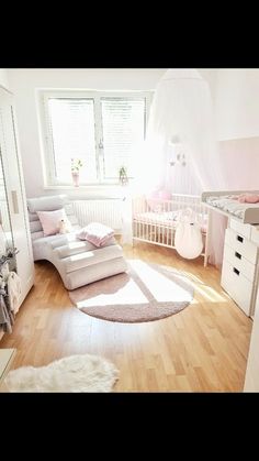 Kinderzimmer - #Babyzimmerideen #Babyzimmerjunge #Babyzimmermädchen #Kinderzimmerideen #Kinderzimmerjunge #Kinderzimmermädchen Baby Bedroom, Baby Room Decor, Girls Bedroom, Boy Room, Ideas Habitaciones, Baby Zimmer, Baby Room Design, Bedroom Design, Project Nursery