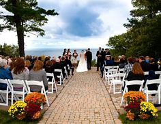 28 Best Saying I Do In Traverse City Mi Images On Pinterest Traverse City Wedding Venues