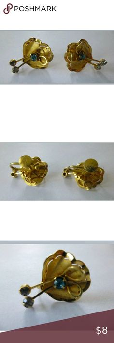 Jennifer Moreno (jennmoreno21) on Pinterest Antique Bronze Tone Pendants for Necklace Earrings etc x 2