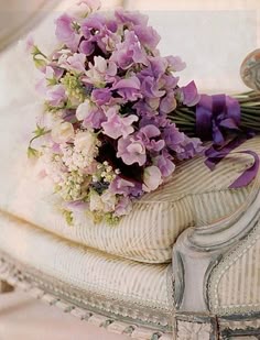 73 Best Sweet Pea Wedding Flowers Images On Pinterest Bridal Although Purple Was The Color Of Brides Still Love Lilac And Lavender Wedding Decor Lavende